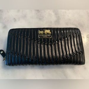 Coach leather accordion wallet